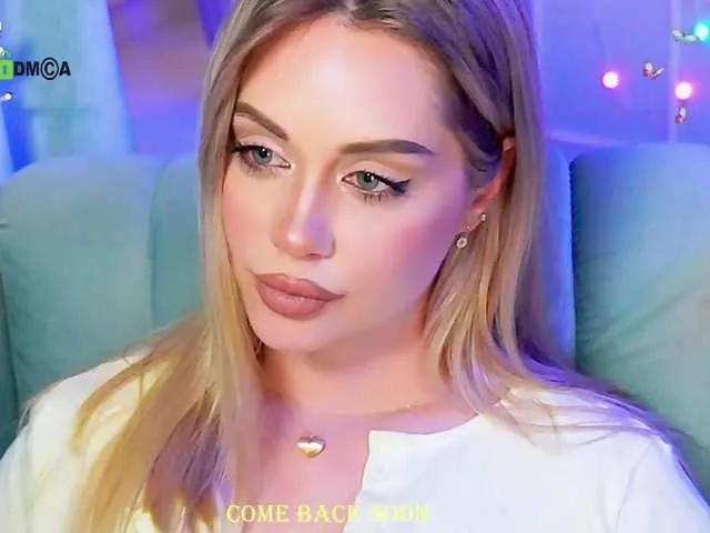 Offline 0------0 on BongaCams