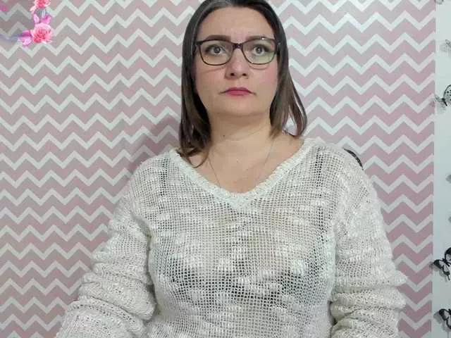 Amie-Adams82 on BongaCams