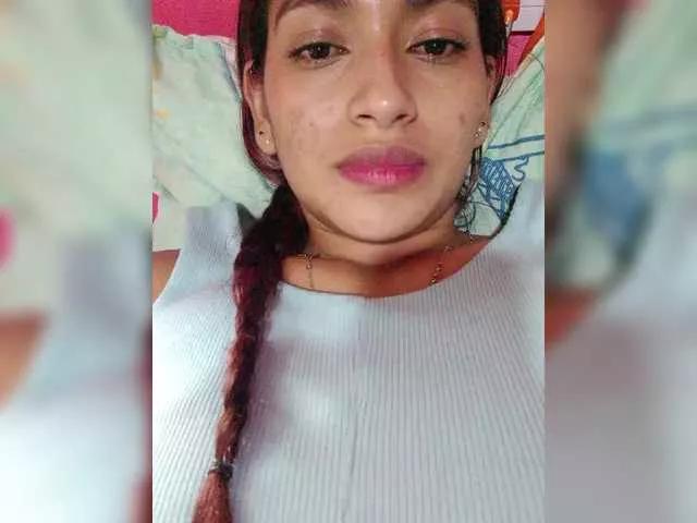 annie-19 on BongaCams 