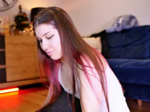 arielwavee1 on BongaCams