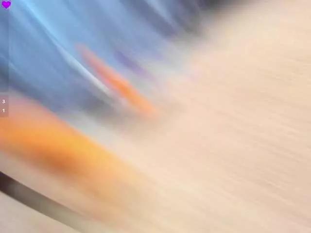 ashlyn-peaks on BongaCams