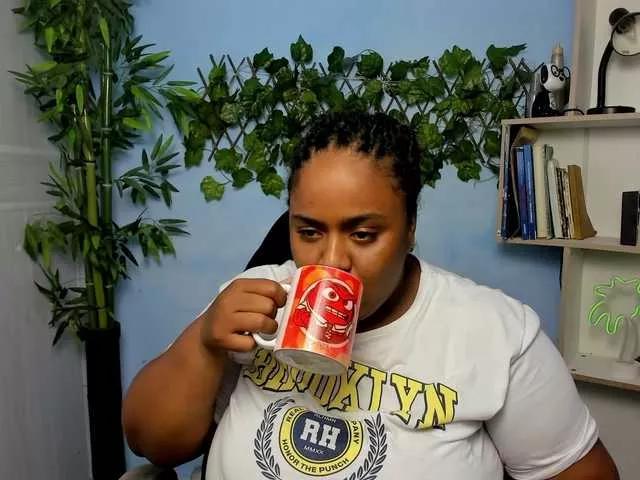 bbw-charlote on BongaCams