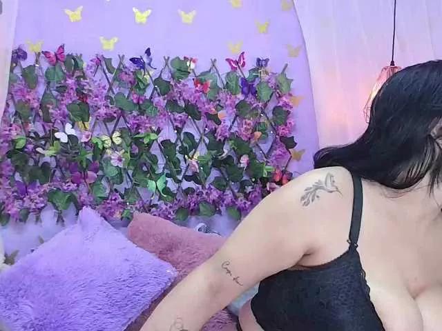 bigboobsrose1