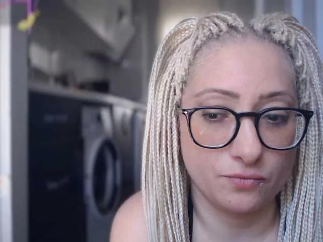 Bisexyeliz35