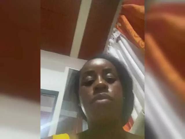 BrianaBrownn on BongaCams