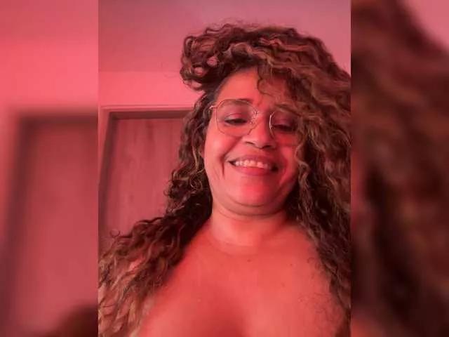 Candela-lat on BongaCams