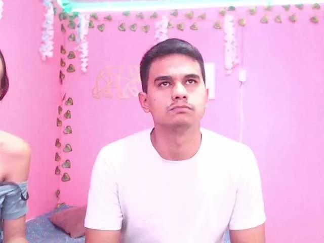 Freechat charly-x-emily on BongaCams