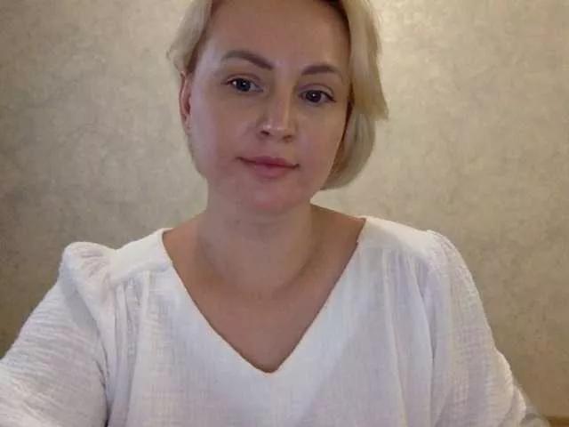 CozySandra on BongaCams