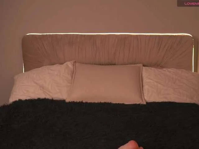 CristieHas on BongaCams