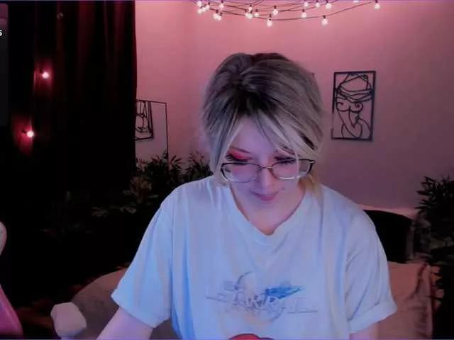 Offline Daine-Pastry on BongaCams