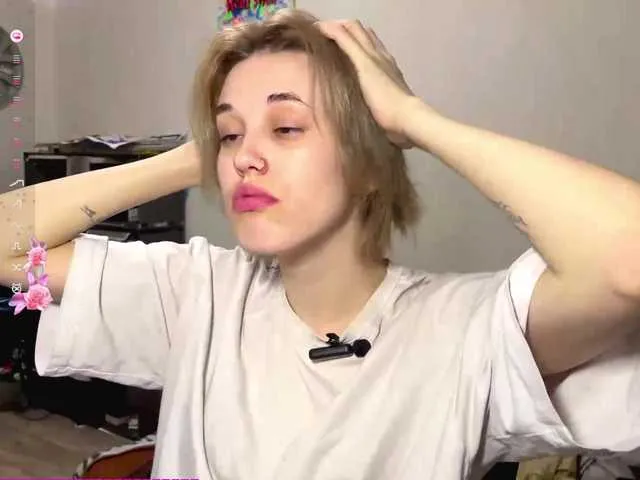 DeloiseChuta — Hello im Carol! Pvt open! Im full nude and have toy! #blonde #asian #18 # petite Tokens in a personal message are considered a gift, I don't do the task!@total -- countdown: @sofar collected, @remains left sit on a cam