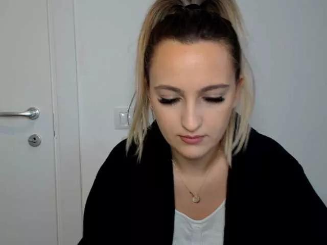 EveasBae