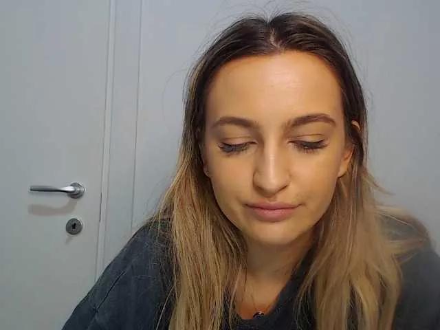 EveasBae