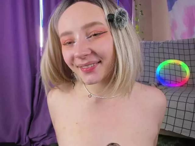 Freechat FlexxyLexy on BongaCams