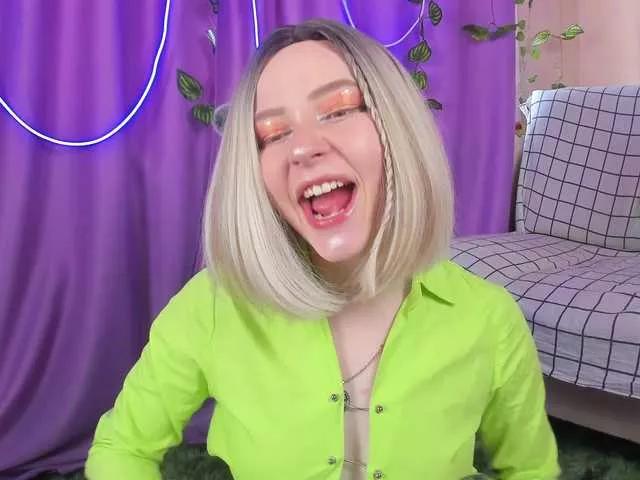 Freechat FlexxyLexy on BongaCams