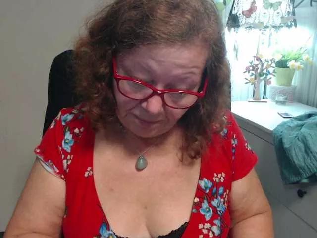 flirty-adele on BongaCams