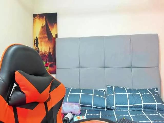 gema-roberts on BongaCams