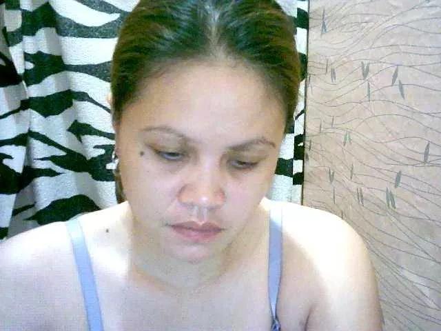 GorgeuosInay on BongaCams 