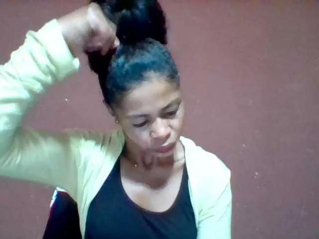 Offline Hanta11 on BongaCams