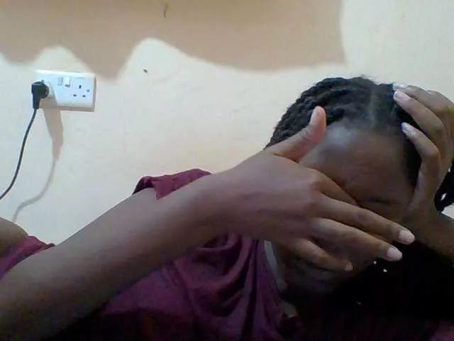 Hornyqueen4 on BongaCams