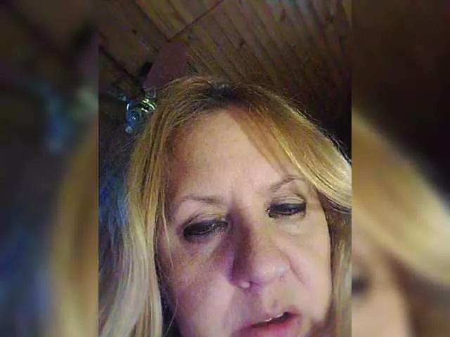 HOTBABYSUCKS1
