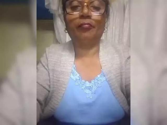 hotmomsexy on BongaCams