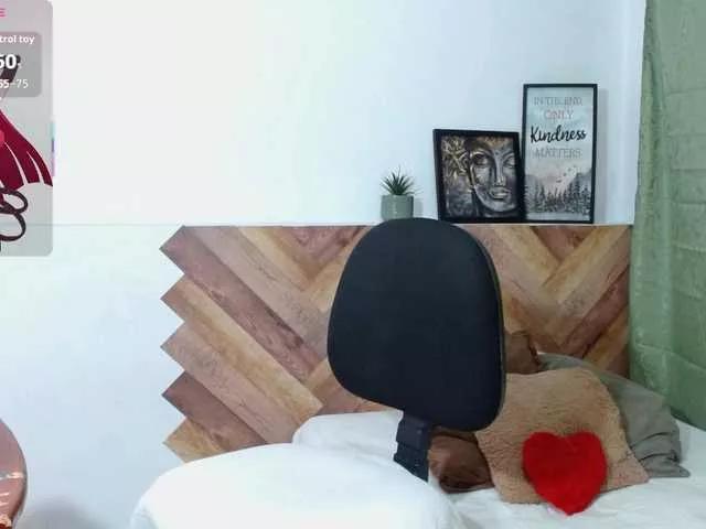 idalisVanucci from BongaCams