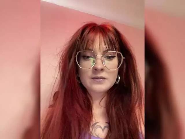 Offline IlonaSai on BongaCams