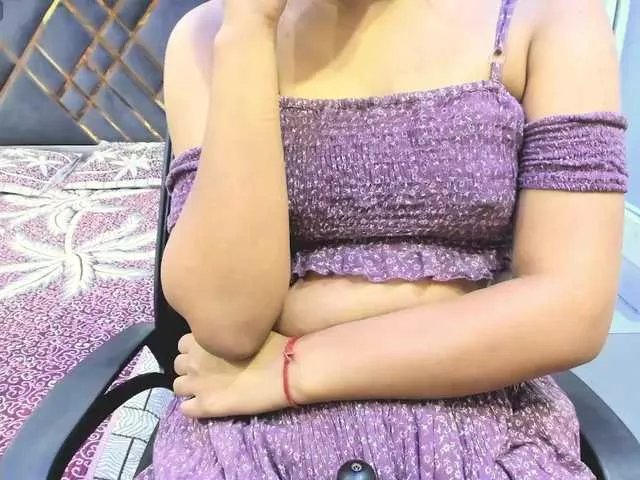 Indiankitty11 on BongaCams 