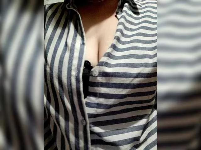 Offline Iriska2025 on BongaCams