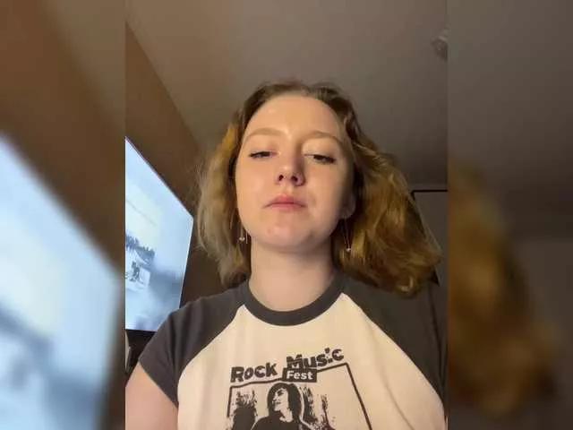 Offline ksenon02 on BongaCams