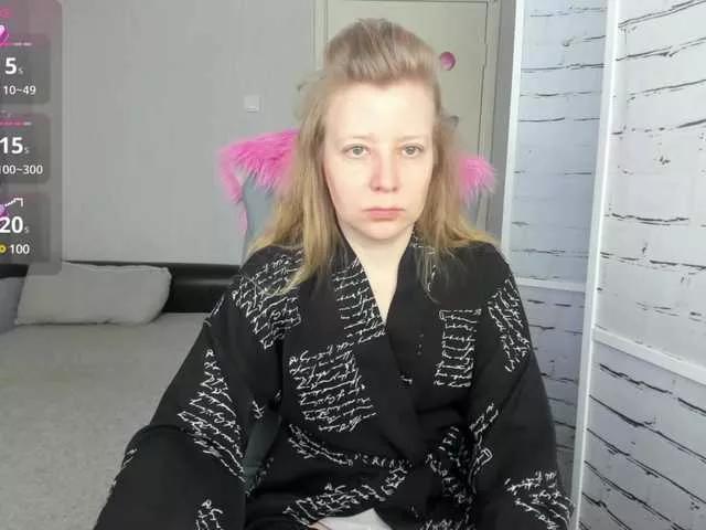 Lady-blonde