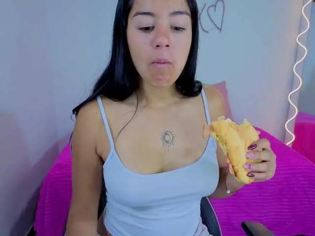 Lalalutsy-tay on BongaCams