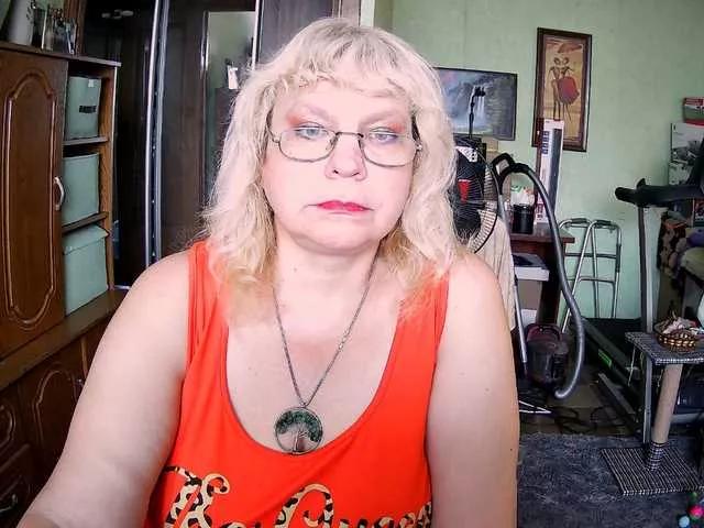LOLA88888 on BongaCams