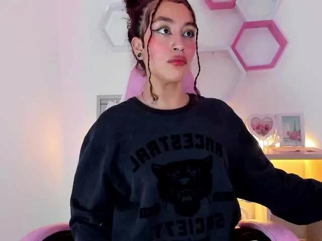 LunaMeyer on BongaCams