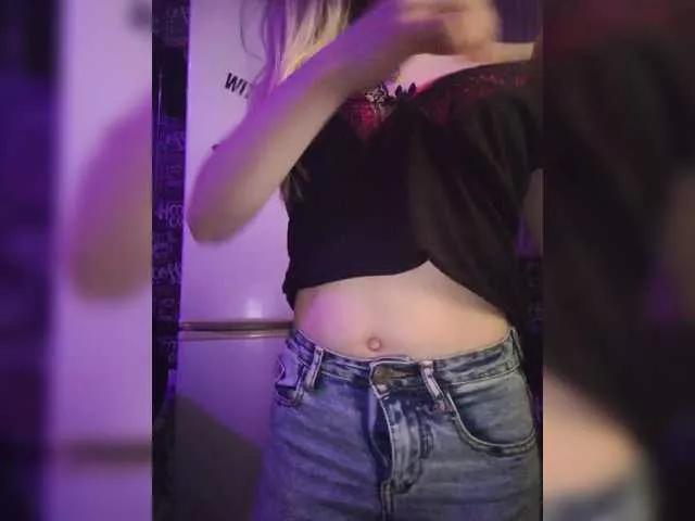 Freechat Malaya-kiss on BongaCams