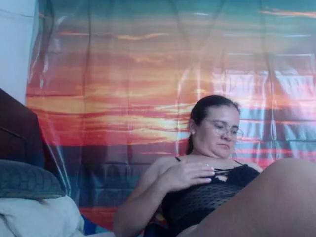 Mariana90 on BongaCams