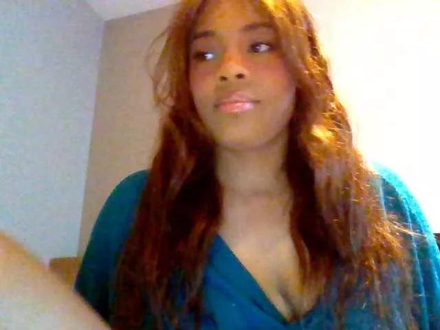 MiaMuffn on BongaCams 