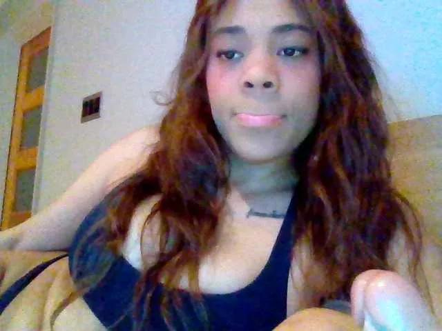 MiaMuffn on BongaCams 