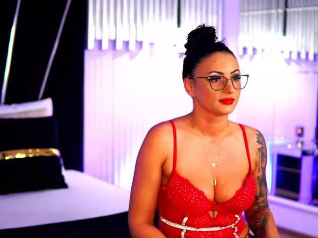 MistyWooods from BongaCams