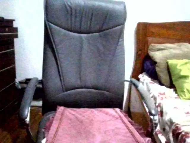 Offline MyLadyBoss on BongaCams