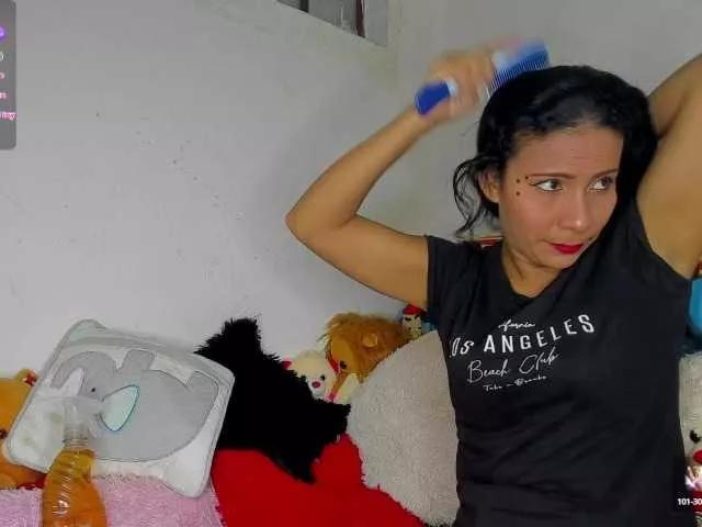 nentia-horny