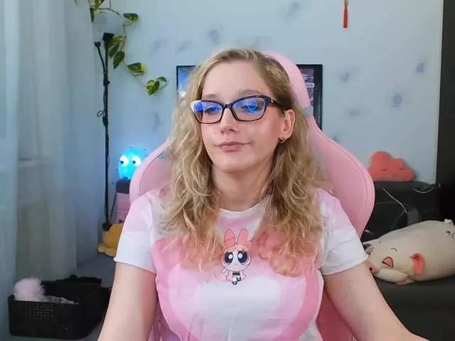 NicolMoon3