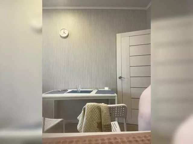 Offline ninimimi5555 on BongaCams