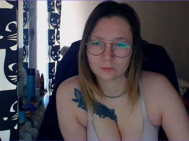 BongaCams Ozalin is Freechat Ozalin — Let's have a great time and forget about work?