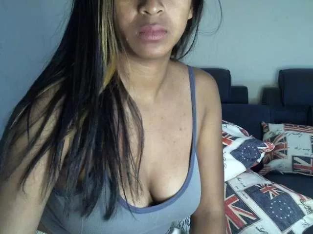 prettiy21 on BongaCams