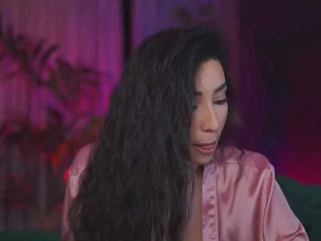 RamiraRowa on BongaCams