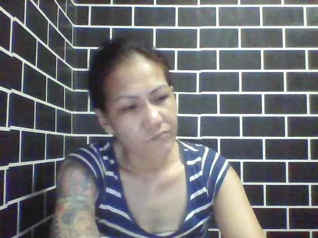 Rarra on BongaCams 
