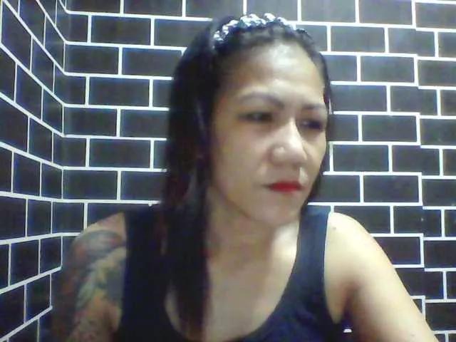 Rarra on BongaCams 