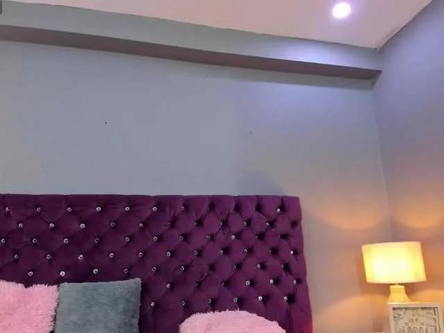 Offline RedAngel1- on BongaCams